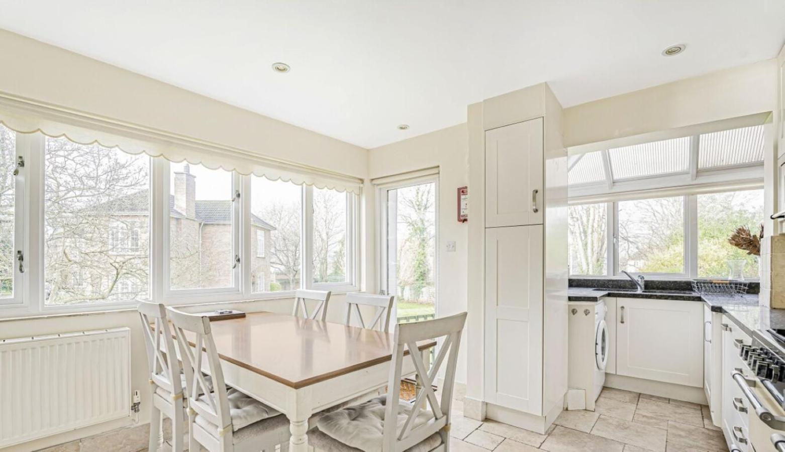 Holiday home Midsomer - Spacious, Light And Comfortable Victorian With Garden In Great Location - Great Base To Explore The